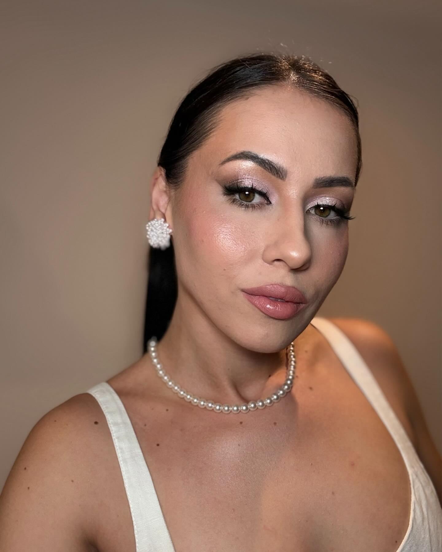 Bridal & glam makeup by Mihaela Taban
